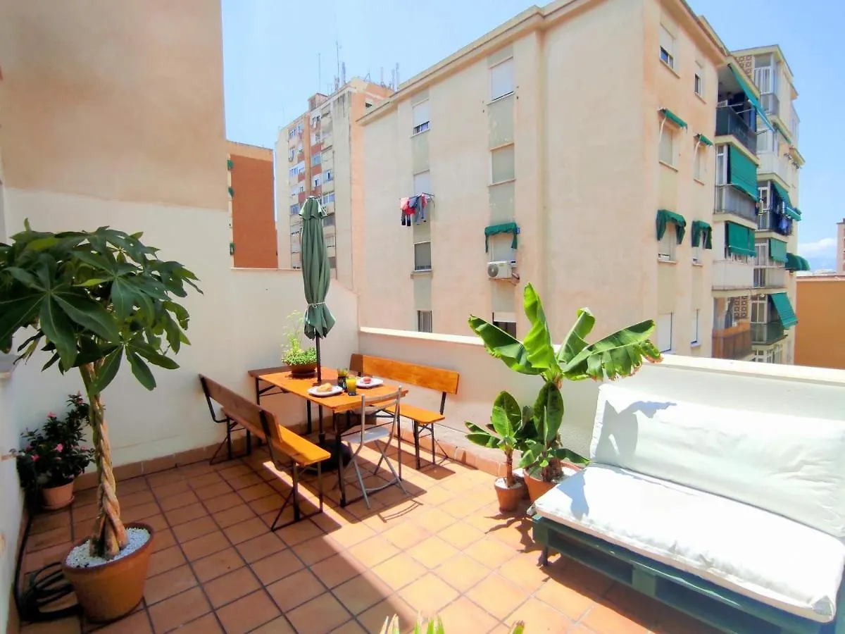 Manuela Nogales Apartments! 马拉加
