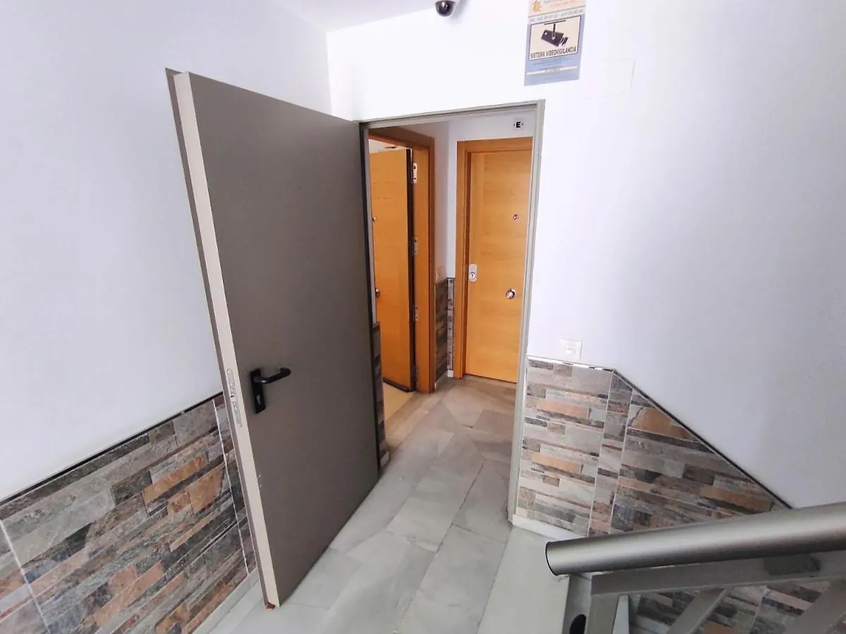 Manuela Nogales Apartments! 马拉加